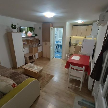 Apartamento M&V House Novi Sad Exterior foto